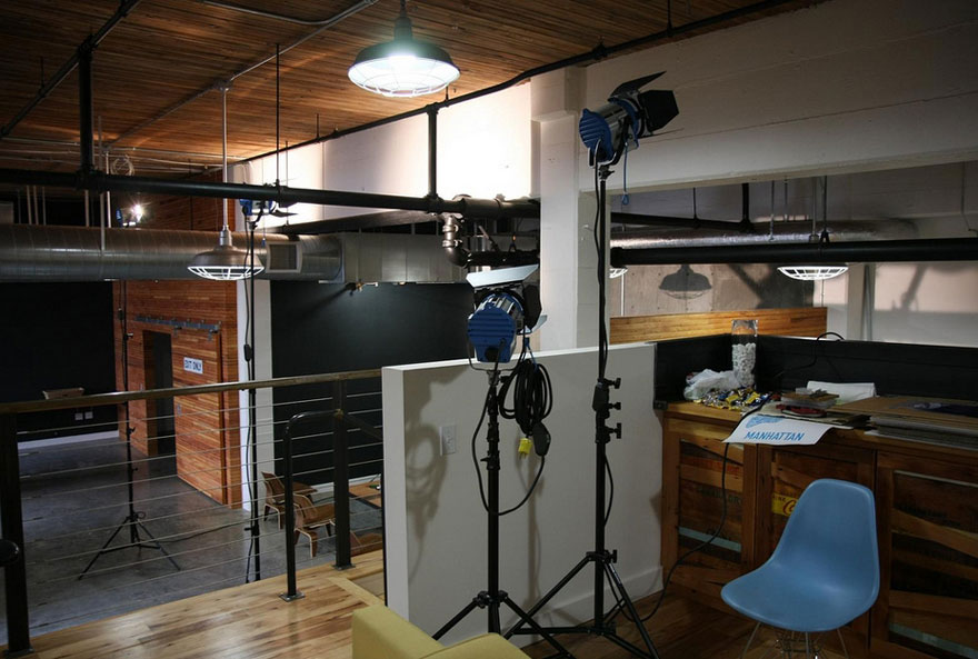 低成本Parliament工作室