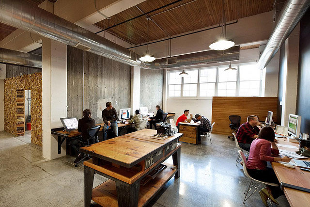 低成本Parliament工作室