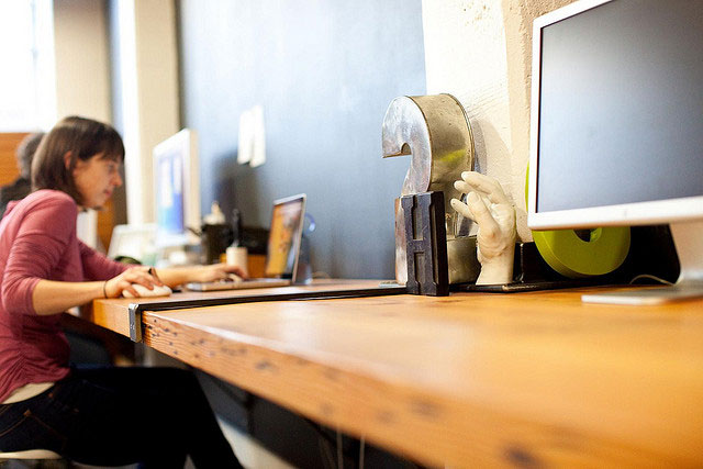 低成本Parliament工作室