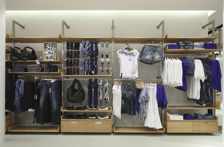 We store by Wonderwall服装店