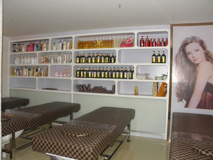 千纤丝语美发店