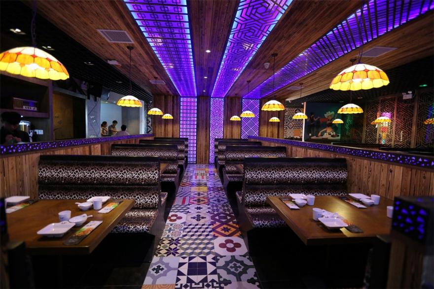 鱼和串的故事餐厅