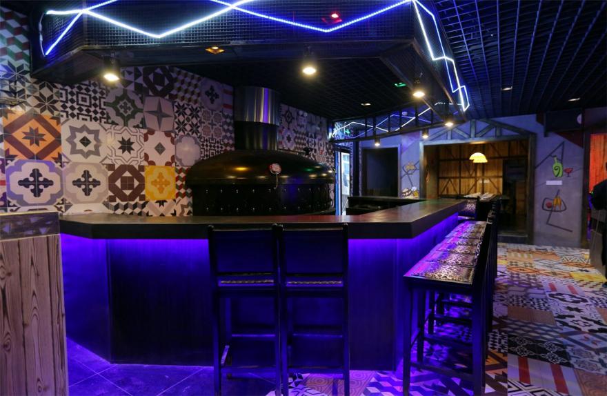 鱼和串的故事餐厅