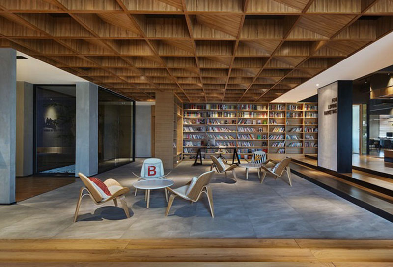 悦读图书馆大厅