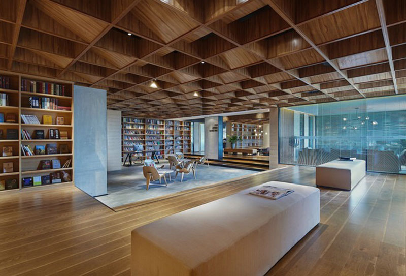 悦读图书馆大厅