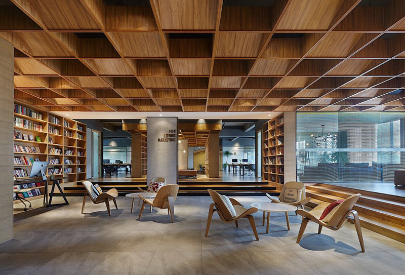 悦读图书馆大厅