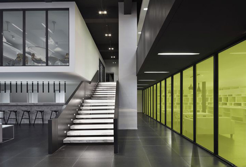 海鸟服装设计办公室