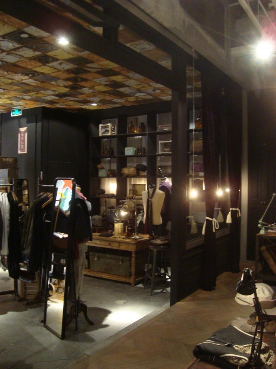 永康路潮流店服装店装修